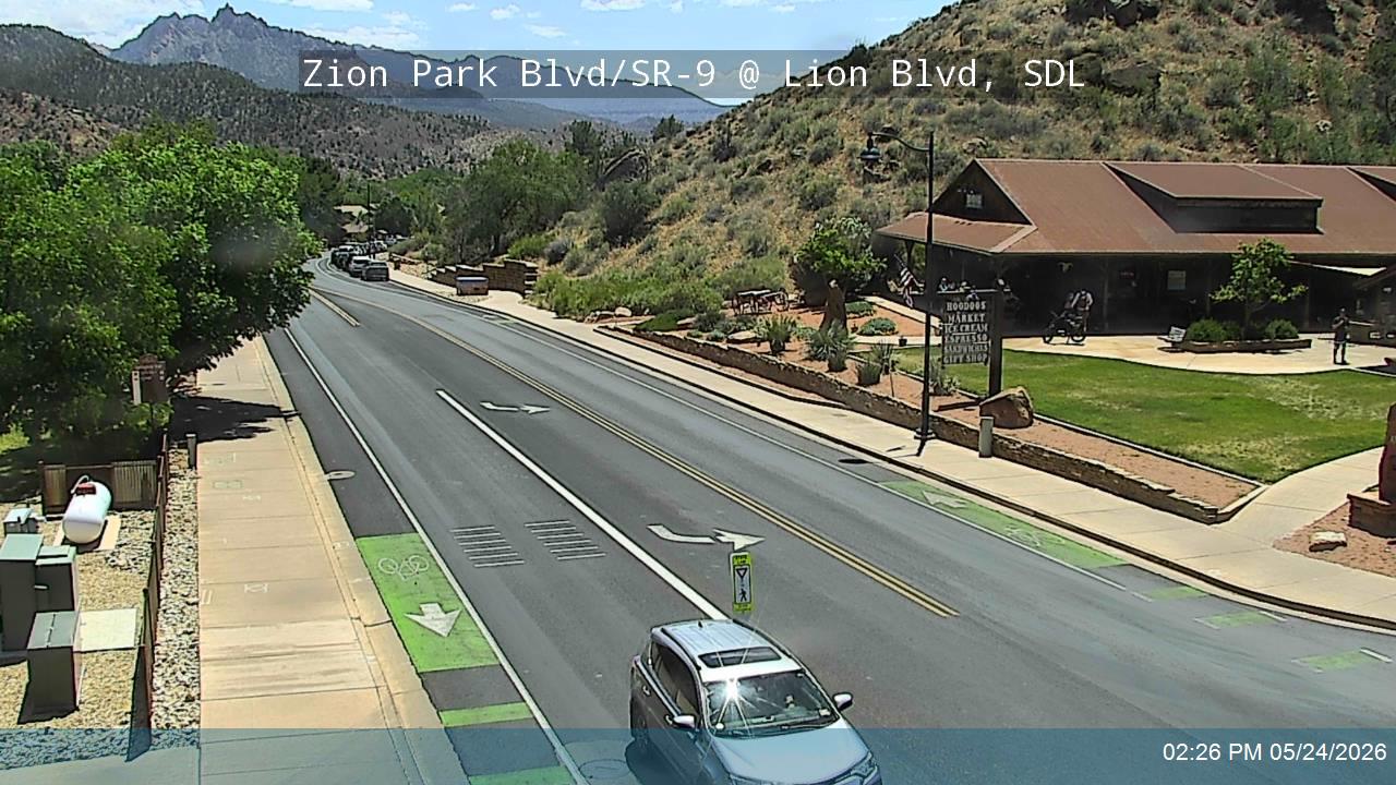 Zion National Park South Gate Entrance webcam