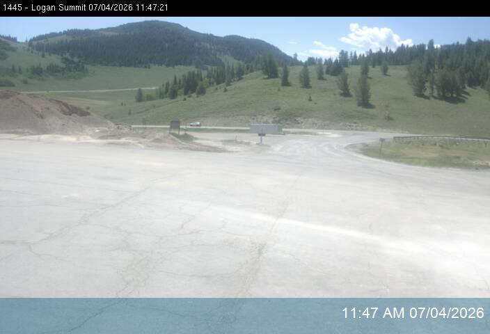 US-89 RWIS SB @ Logan Summit / MP 489.68, CA road camera