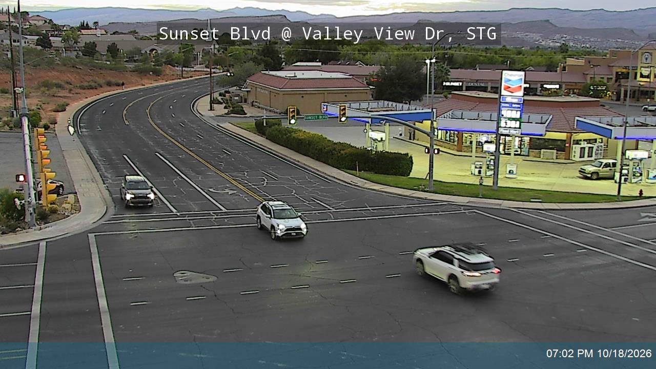 Sunset Blvd / SR-8 @ Valley View Dr, STG