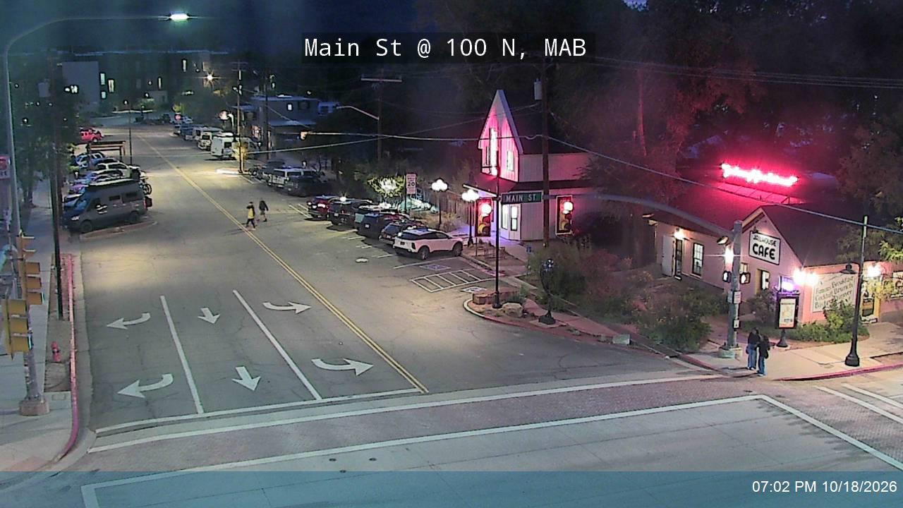 Main St / US-191 @ 100 N, MAB
