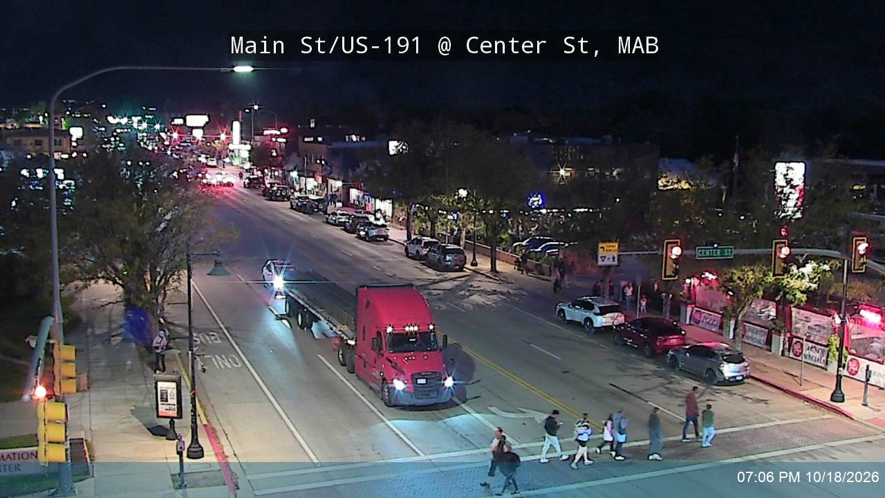 Main St / US-191 @ Center St, MAB