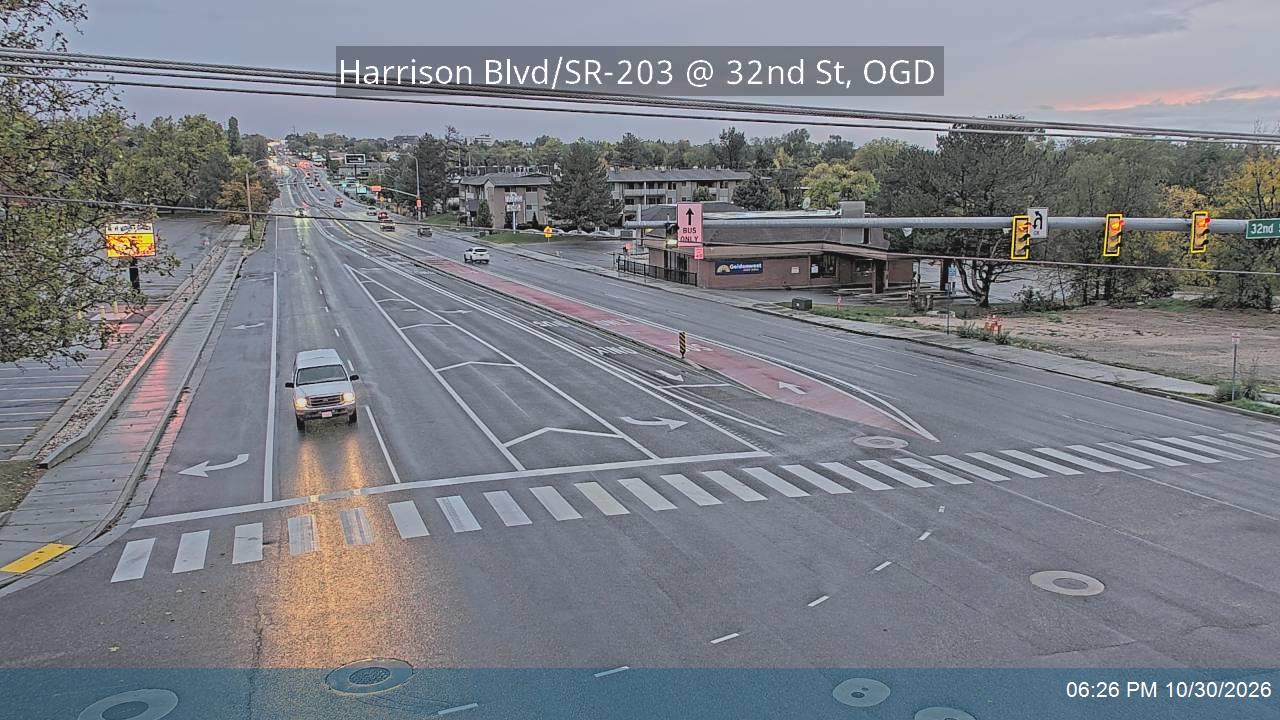 Harrison Blvd / 1200 E / SR-203 @ 32nd St, OGD road camera