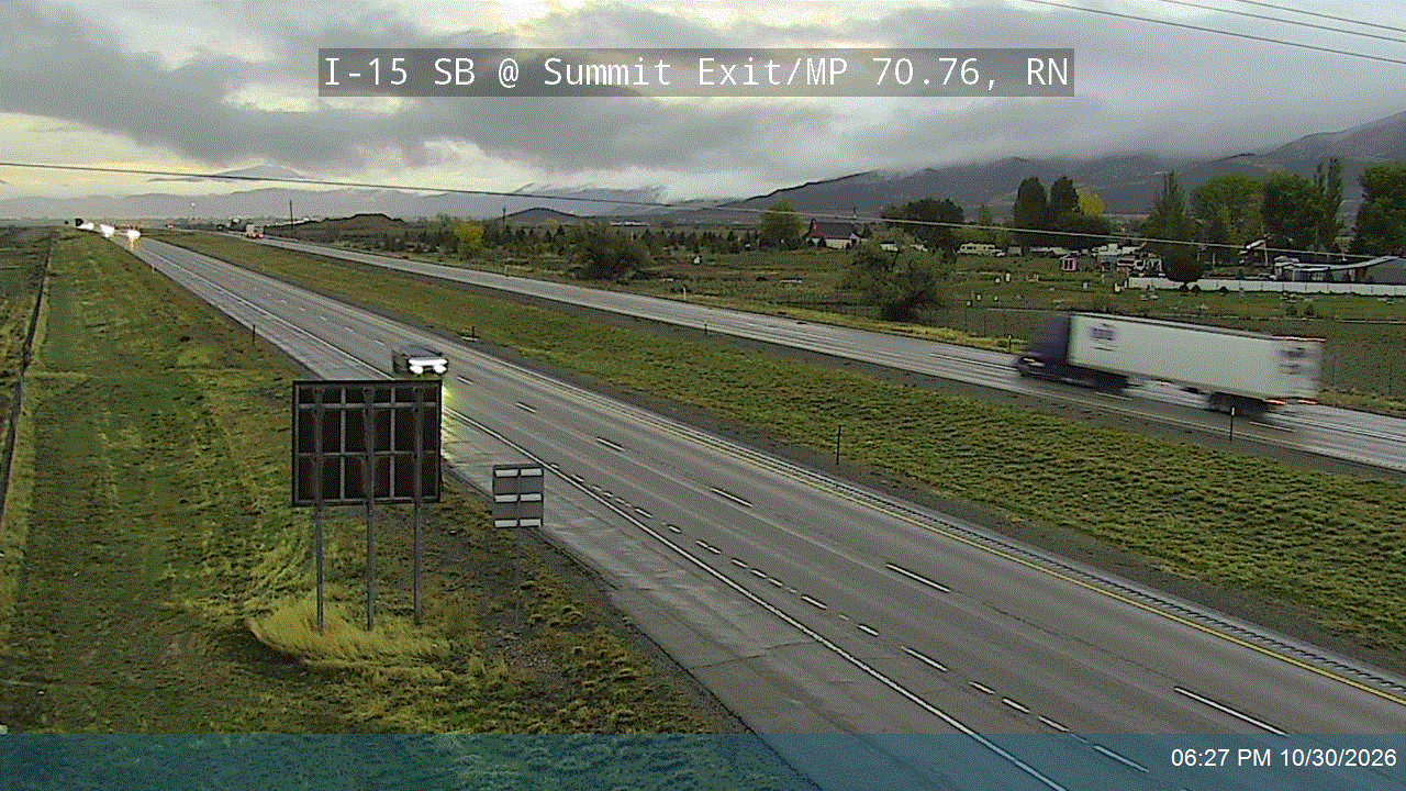 I-15 SB @ Summit Exit / MP 70.76, RN road camera