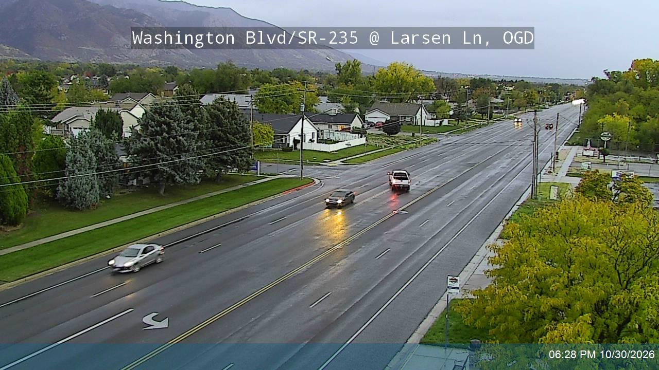 Washington Blvd / SR-235 @ Larsen Ln, OGD road camera